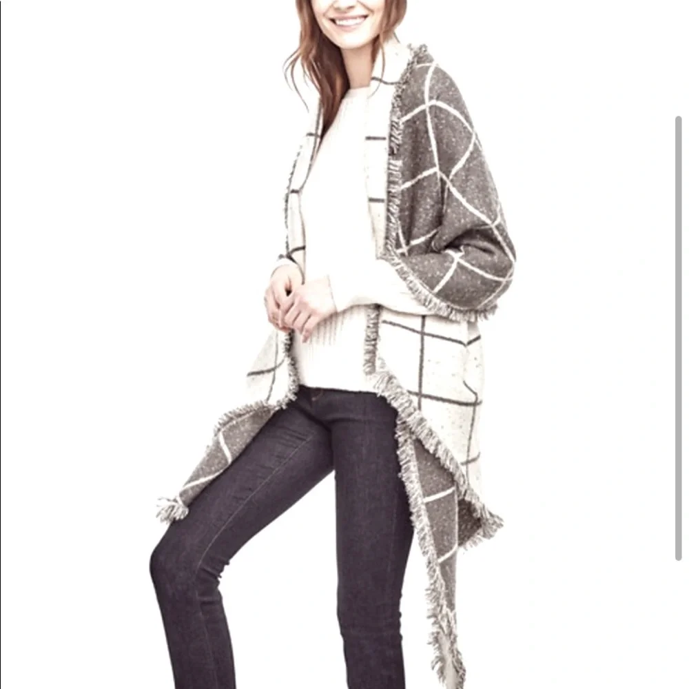 Ann Taylor Window pane blanket scarf